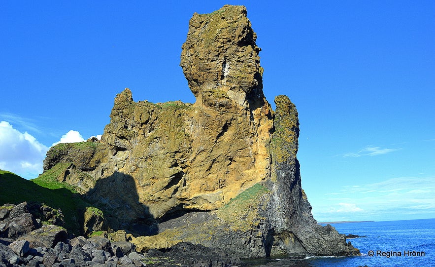 Lóndrangar Snæfellsnes Lóndrangar Snæfellsnes