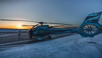 Amazing 40 Minute Helicopter Tour of Reykjavik with a Mountain Summit Landing