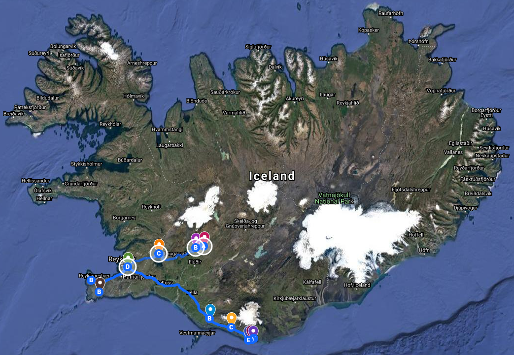 Una mappa che mostra l'itinerario suggerito per l'escursione in autonomia con auto a noleggio di quattro giorni con l'aurora boreale.