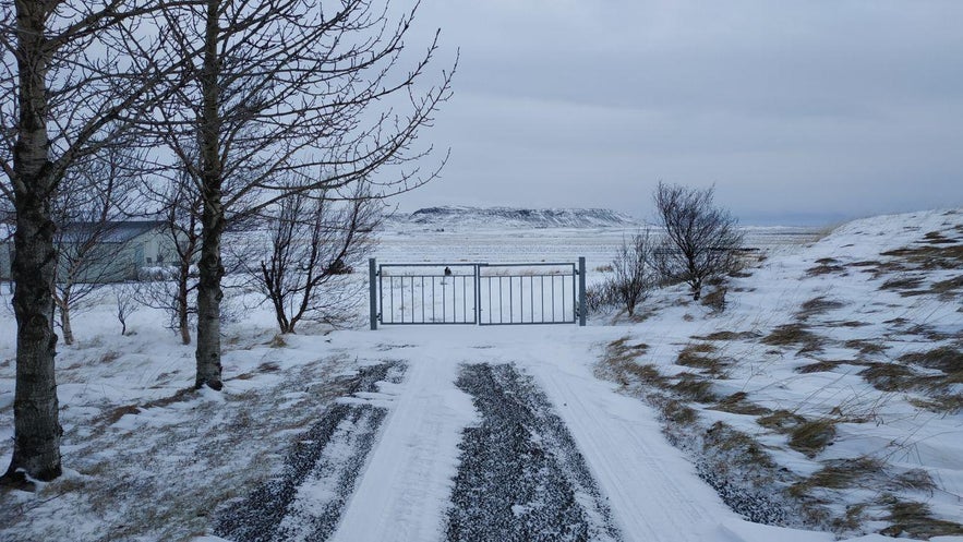 La entrada a la casa de verano