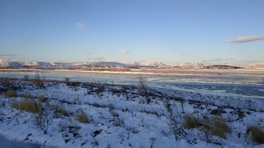 Los alrededores de la cabaña Los alrededores de la cabaña