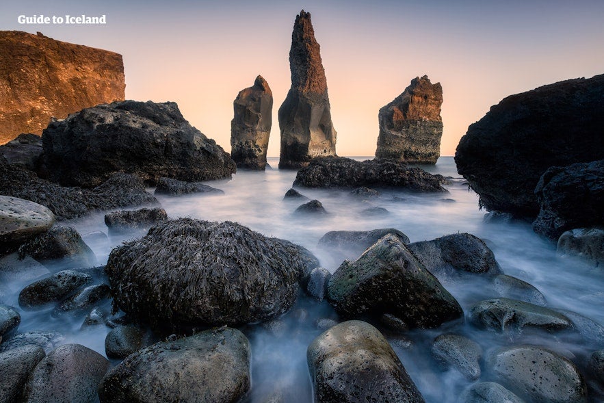 See the incredible nature on the Reykjanes peninsula