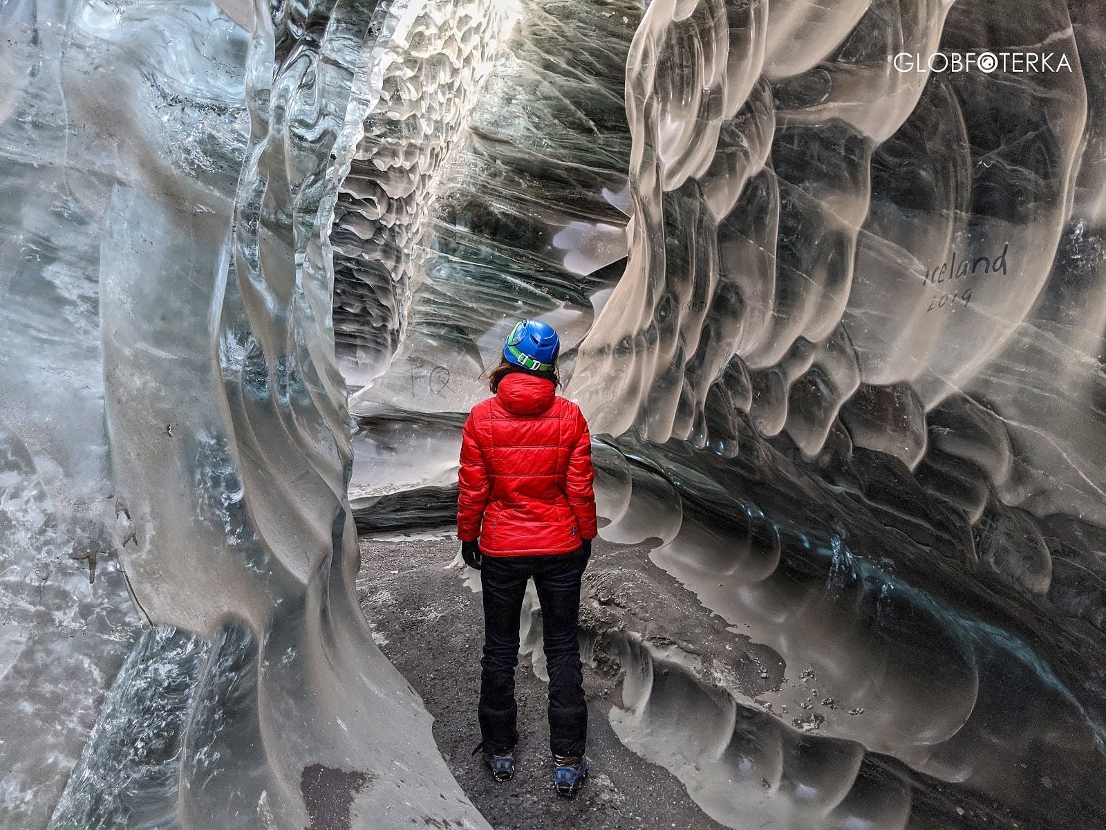 Piękno lodu - Vatnajökull i lodowcowe jaskinie