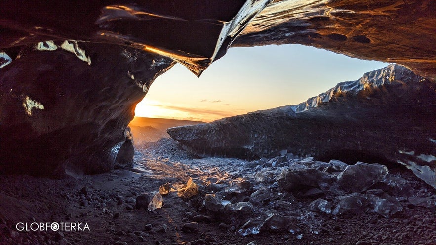 Piękno lodu - Vatnajökull i lodowcowe jaskinie