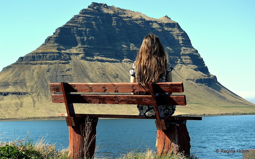 Regína and Mt. Kirkjufell in Grundarfjörður