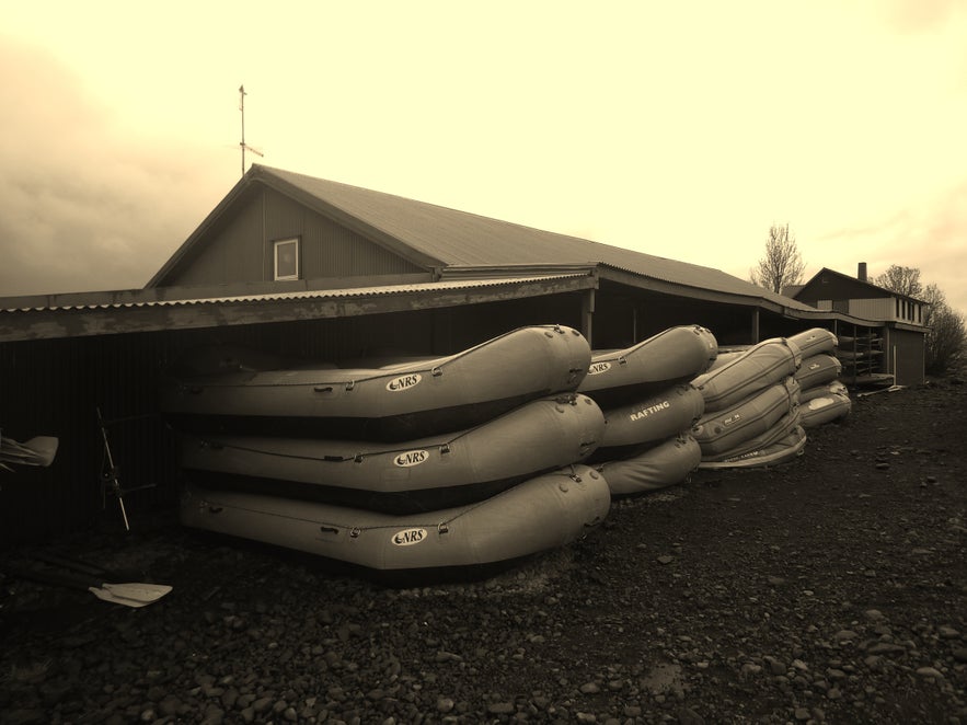 RAFTING EN EL RÍO GLACIAR HVÍTA (RÍO BLANCO)