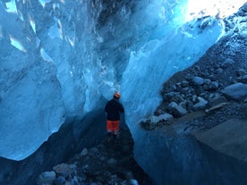 A beautiful photograph of the ice caves in Iceland.