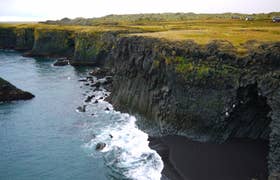 Unforgettable 5-Day Guided Winter Tour of Snaefellsnes and South Coast from Reykjavik