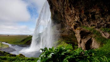 Small Group 7-Day Ring Road Tour with the Snaefellsnes Peninsula from Reykjavik
