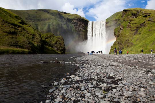 Breathtaking 10-Hour South Coast Tour with Reykjavik Transfer