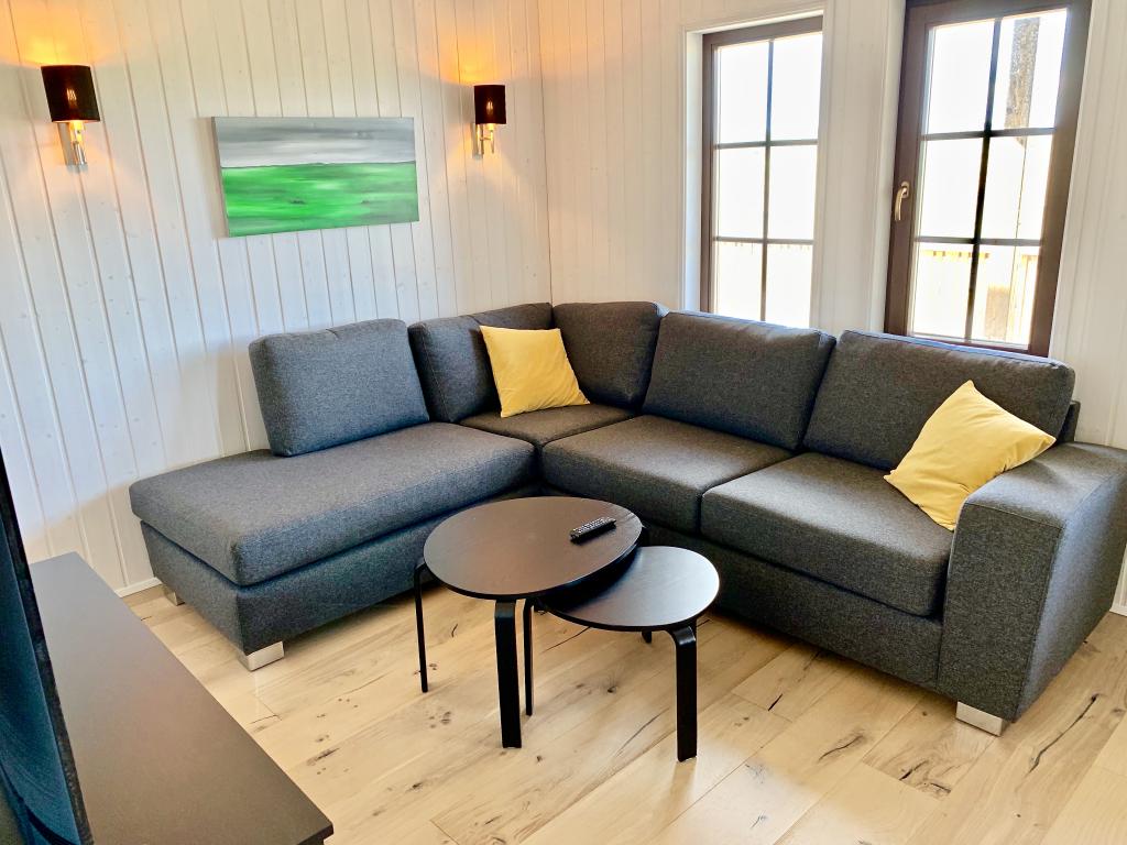 博尔加内斯豪华小屋 - 带热水浴缸 | Borgarnes Luxury Cottage With Hot Tub