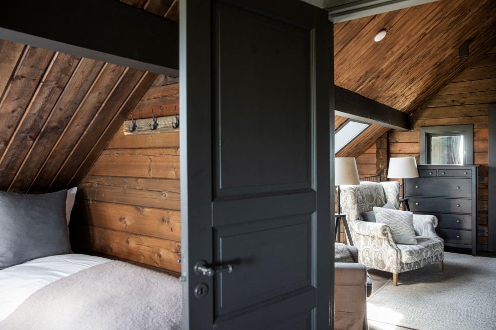 Millhouse Lodge with Hot Tub Near Hella