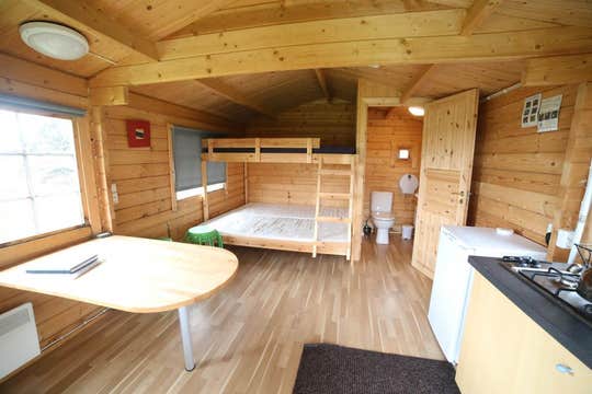 Charming Cabin in Holaskjol near Huldufoss with a Charcoal BBQ