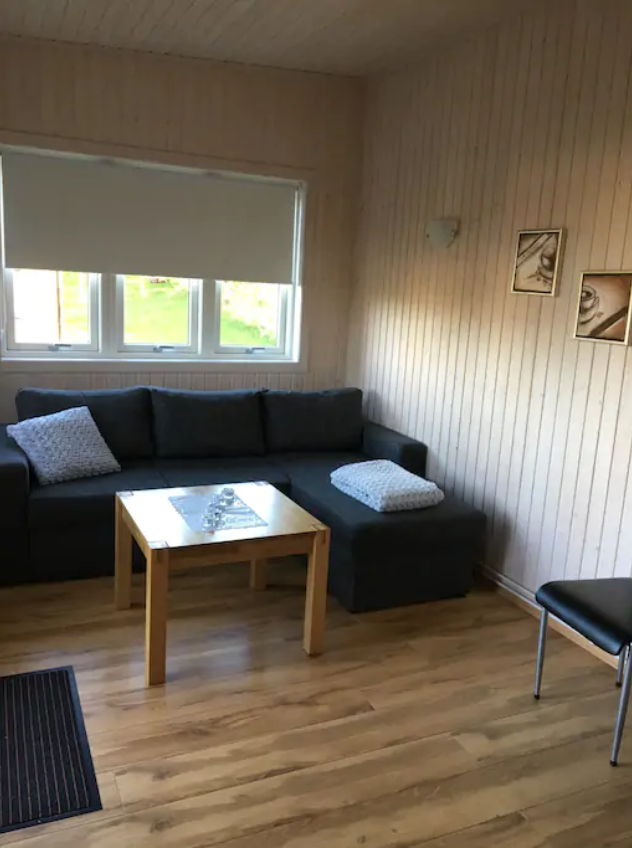 Two-Bedroom Beautiful Countryside Cabin Near Akureyri