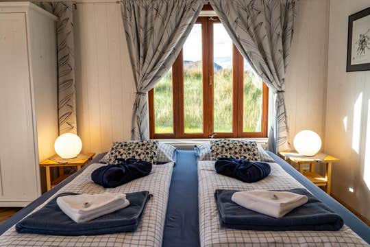 Hestasport配有热水浴池的一室木屋（Hestasport Studio Cottage With Hot Tub）