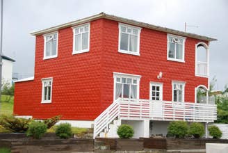 朱利萨胡斯 |冰岛北部露台景观之家 | Juliusarhus | Home With Terrace Views in North Iceland