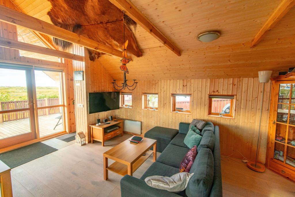 Hemlulundur Cottage With Hot Tub Near Hvolsv&ouml;llur