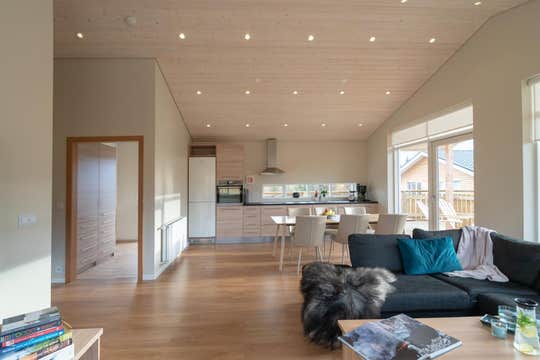 New Cosy Cottage with Hot Tub in Akureyri 