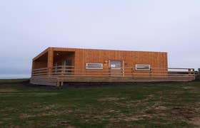 冰岛南部的斯奈比利小屋 | Snaebyli Cottage in South Iceland