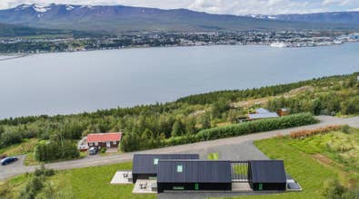 Apartment B With a Sea View in Akureyri