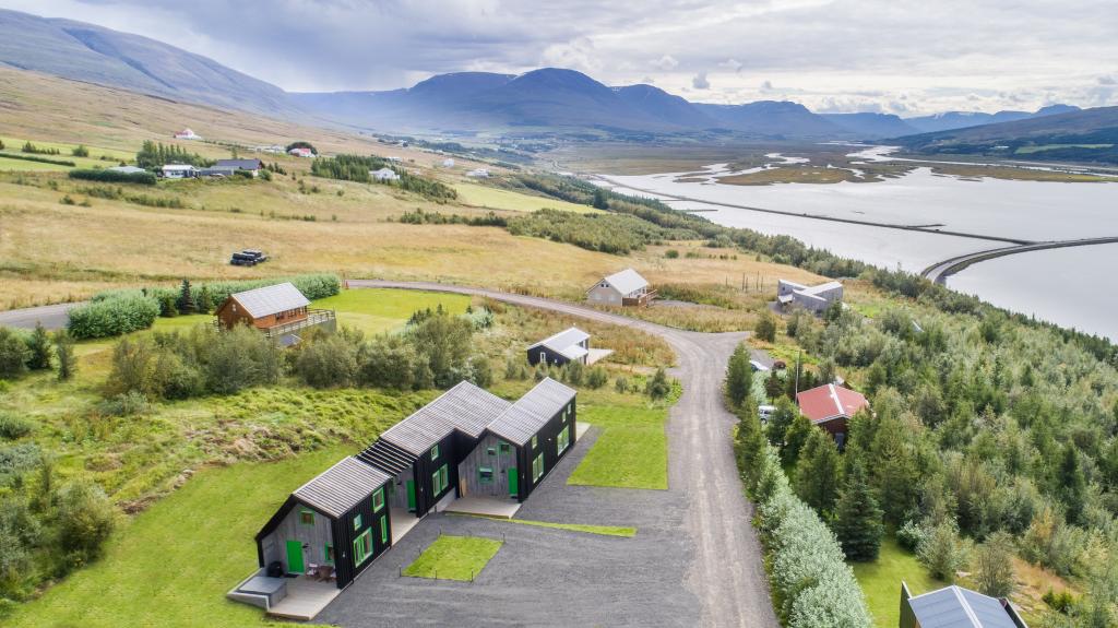 Two-Bedroom Apartment with Sea View With Hot Tub