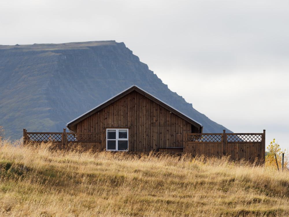 Laxarbakki Cottage With Terrace Near Akranes