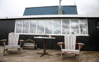 Cottage by Lake Thingvellir with Balcony