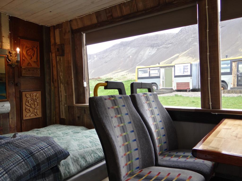 埃斯詹 4 |翻新巴士 | Esjan 4 | Refurbished Bus