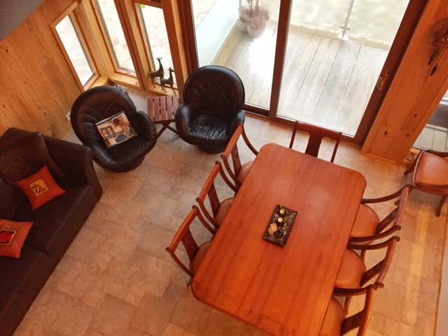 Lovely Riverside Cottage with Hot Tub and Guest House