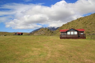 Gardabud Cottage With Terrace in Hellnar