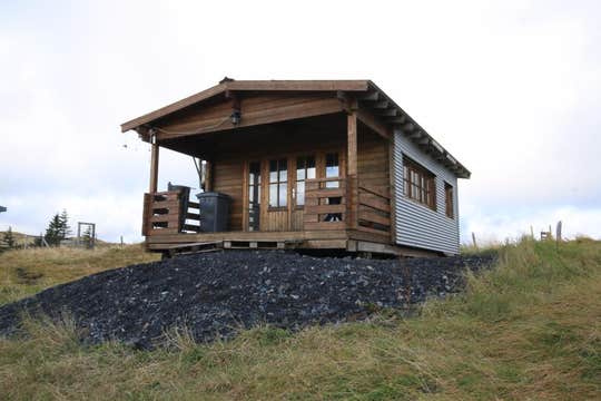科克拜亚克劳斯特附近 2 号度假屋 | Holiday House 2 near Kirkjub&aelig;jarklaustur