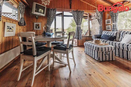 胡萨维克附近带露台的 VeturSetur 小屋 | VeturSetur Cottage With Terrace Near Husavik