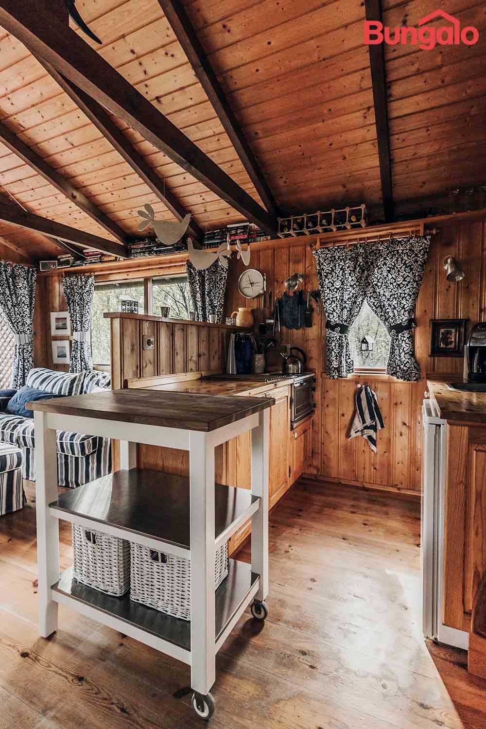 VeturSetur Cottage With Terrace Near Husavik