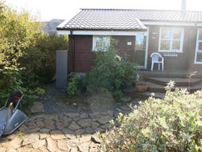Skorradalur Cottage With Hot Tub Near Borgarnes