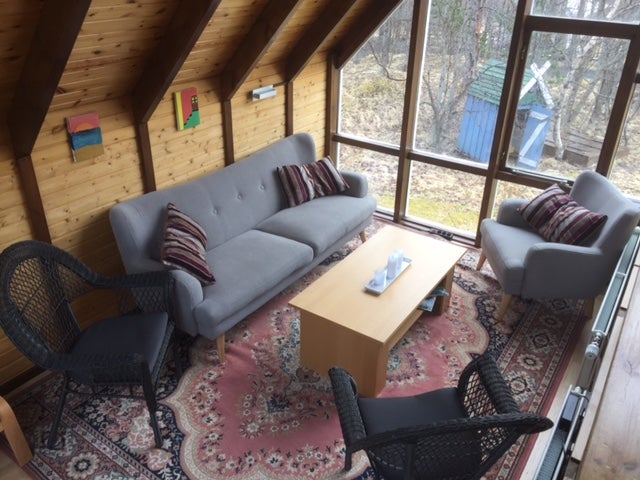 House in Laugarvatn With Balcony Hot Tub