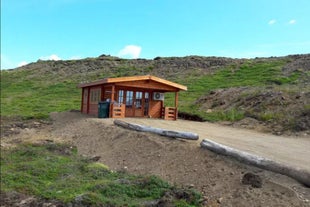 Stundarfridur 3 位于冰岛西部斯蒂基斯霍尔米附近 | Stundarfridur 3 in West Iceland near Stykkisholmur