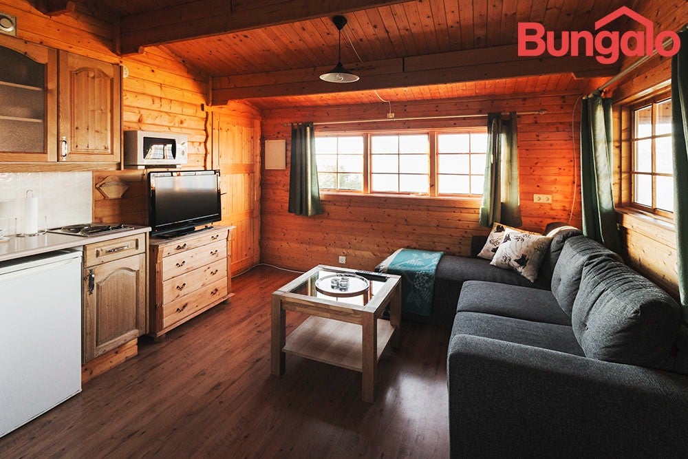 Snudur Cottage With Hot Tub in North Iceland