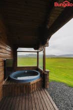 야외 온수 욕조가 있는 누파르 소형 코티지 | Nupar Small Cottage with an Outdoor Hot Tub