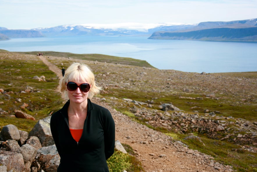 I'm exploring Iceland and you are cordially invited