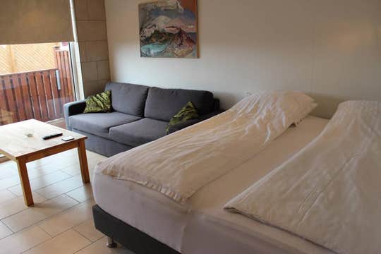 Laxarbakki Studio 202：阿克拉内斯公寓 | Laxarbakki Studio 202: Apartment in Akranes
