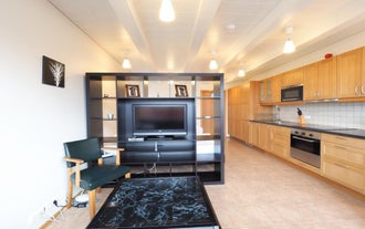 Laxarbakki Studio 211: Large Apartment Near Akranes