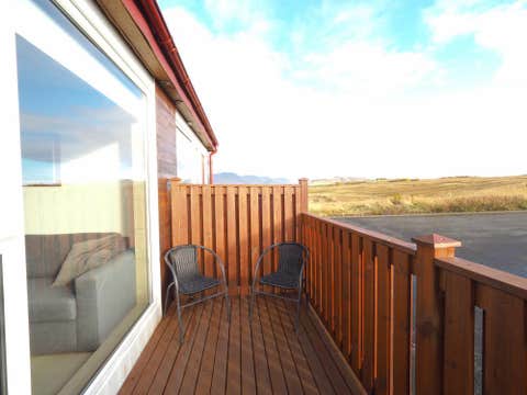Laxarbakki Studio 211: Large Apartment Near Akranes