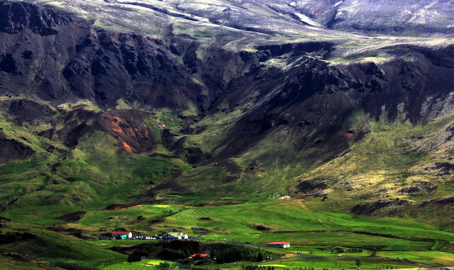 The two great waterfalls of South Iceland 