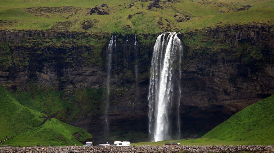 The two great waterfalls of South Iceland 