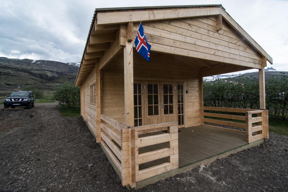 Garri Cottage With Terrace in East Iceland