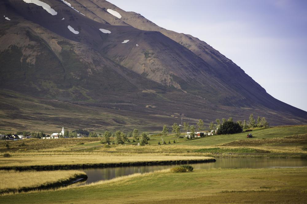 达尔维克哈尔小屋，设有热水浴缸 | H&agrave;r Cottage in Dalvik with Hot Tub