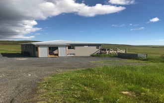 卡特拉农舍靠近 Vík í Mýrdal，设有燃气烧烤设施 | Katla Farmhouse Near Vík í Mýrdal With Gas BBQ