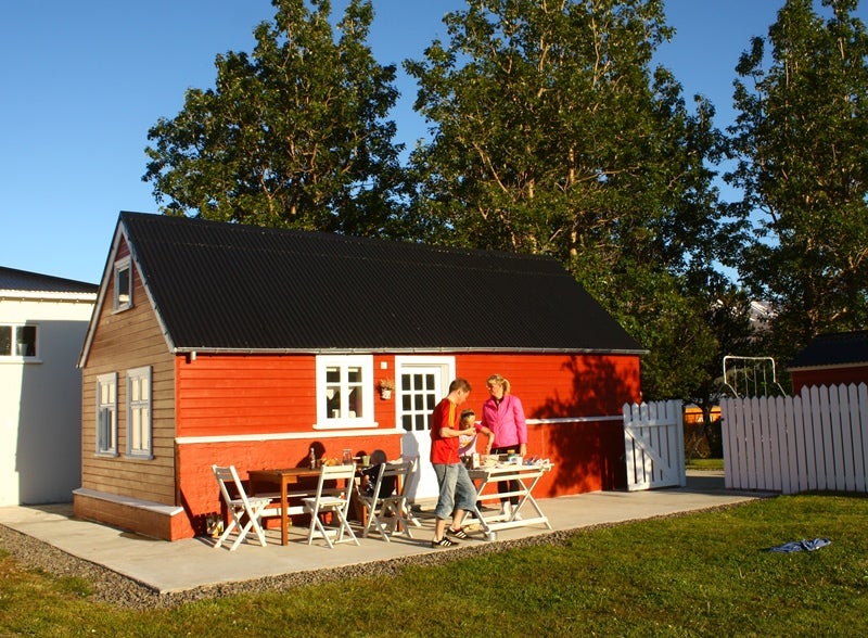 Old Farmhouse of Vegamót, Dalvík with an Outdoor Hot Tub