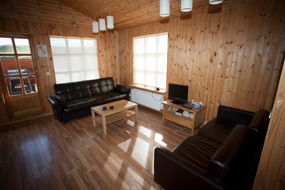 Gladheimar 24：带热水浴缸的小屋 | Gladheimar 24: Cottage With Hot Tub