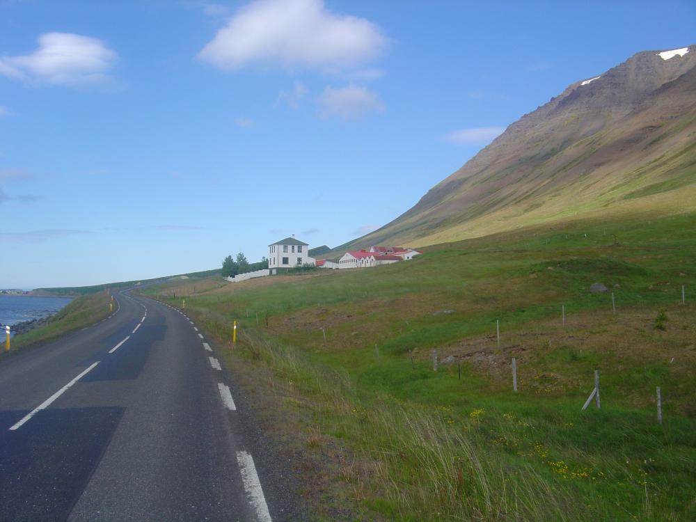 Hvilft Country Home Near &Iacute;safj&ouml;r&eth;ur With Garden